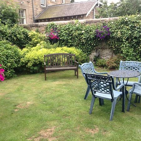 Classic Guest House EDI Exterior photo